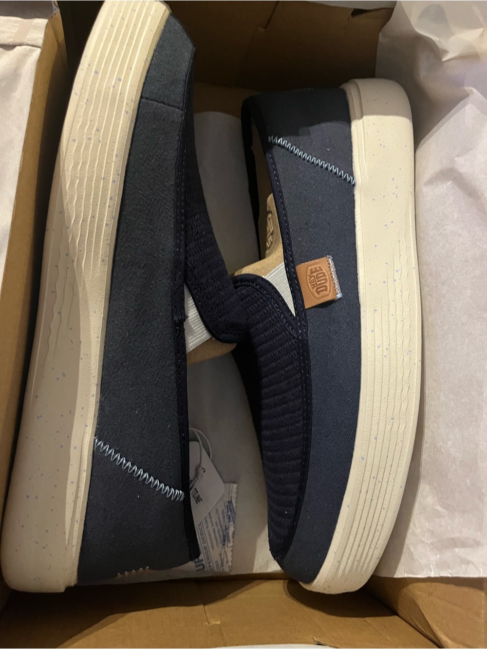 Hey Dude Sunapee Coastline Men’s Size 11 Navy Slip On Shoes New in Box